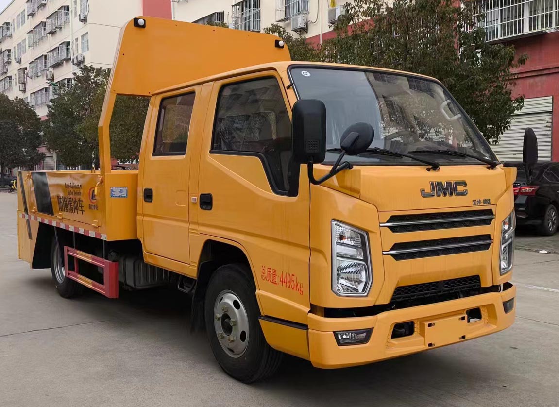CLW5043TFZ6ZC型防撞缓冲车