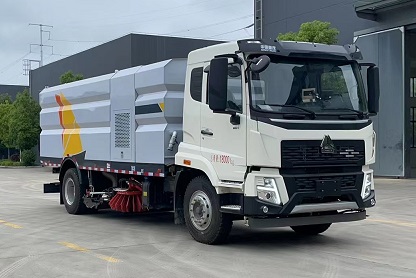 CLW5182TXSBSL型洗扫车