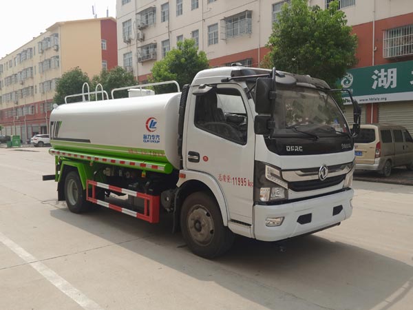 CLW5120GSS6型洒水车