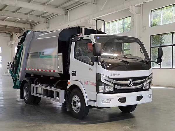 CLW5070ZYSCDP型压缩式垃圾车