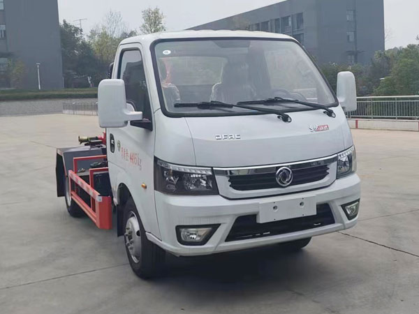 CLW5041ZXXCDP型车厢可卸式垃圾车