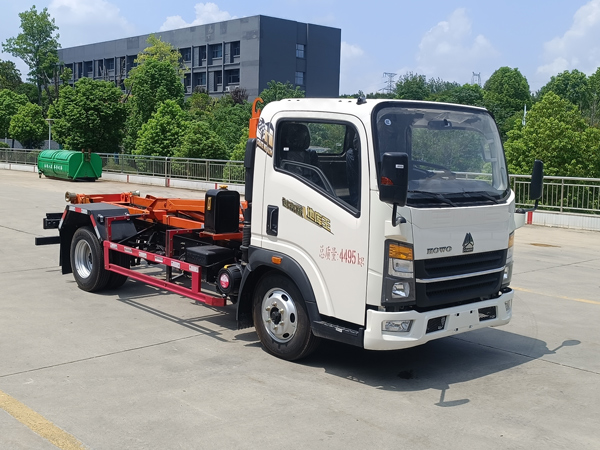 CLW5043ZXXASK型车厢可卸式垃圾车