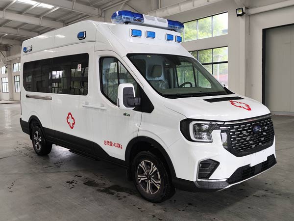 CLW5042XJHAJZ型救护车