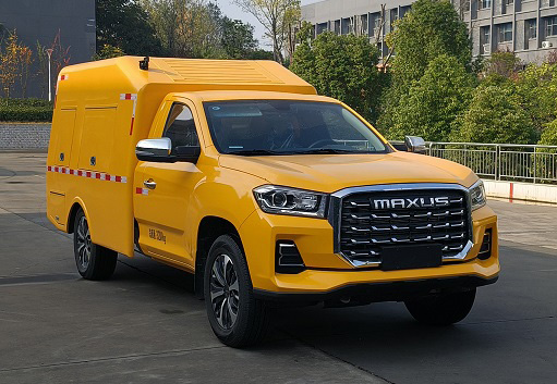 CLW5030XDYAXX型电源车