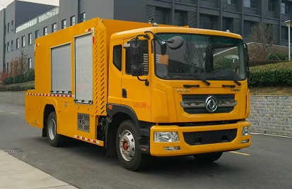 CLW5120TPSASL型大流量排水抢险车