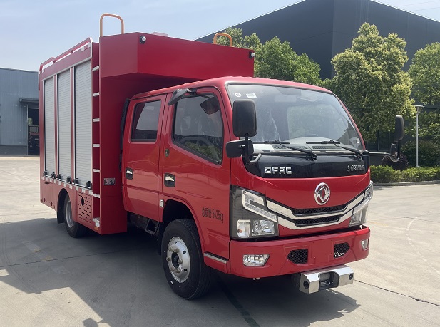 CLW5050XZMAYF型抢险救援照明车