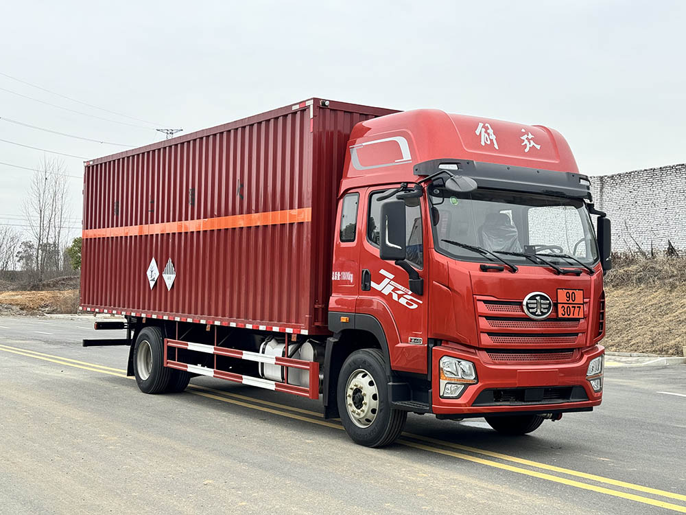 雜項危險物品運輸車