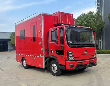 CLW5040XZHASL型指挥车