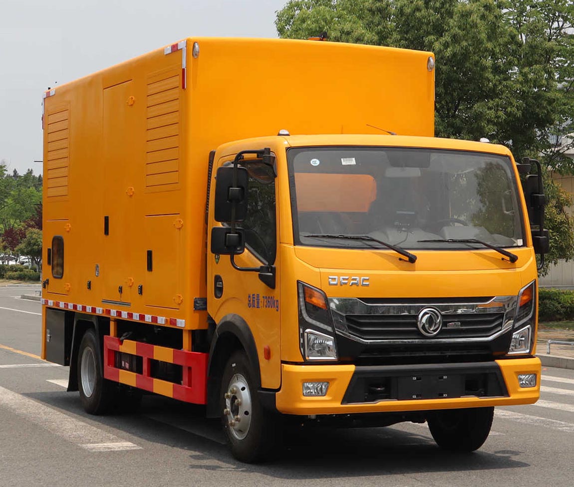 CLW5071XDYADR型电源车