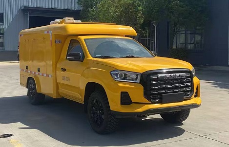 CLW5042XDYADY型电源车